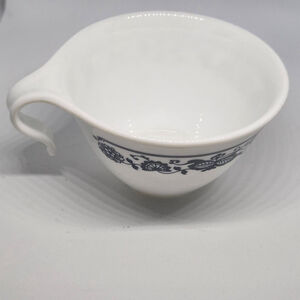 Vintage Corelle Livingware Old Town Blue Onion Hook Handle Coffee Cups Set of 10